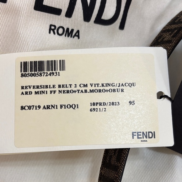NWT Fendi Reversible Monogram / Black Belt - Picture 5 of 5